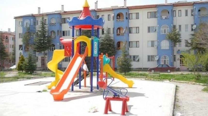 Bovadin&rsquo;de &ldquo;20 Mahalleye, 20 Oyun Grubu&rdquo; Projesi Hayata Ge&ccedil;irildi