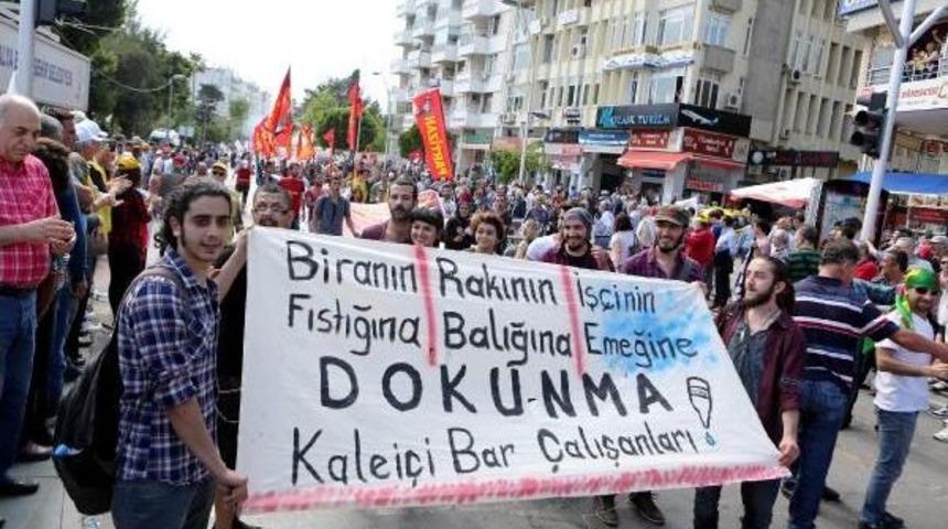 Antalya'da Polis 1 Mayıs Kutlamalarını Uzaktan Izledi (2)