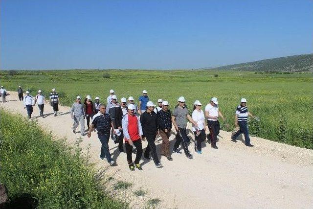 Yavuzeli’de Sağlıklı Yaşam Yürüyüşü Yapıldı