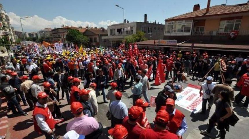 &Ccedil;anakkale'de 1 Mayıs Coşkuyla Kutlandı