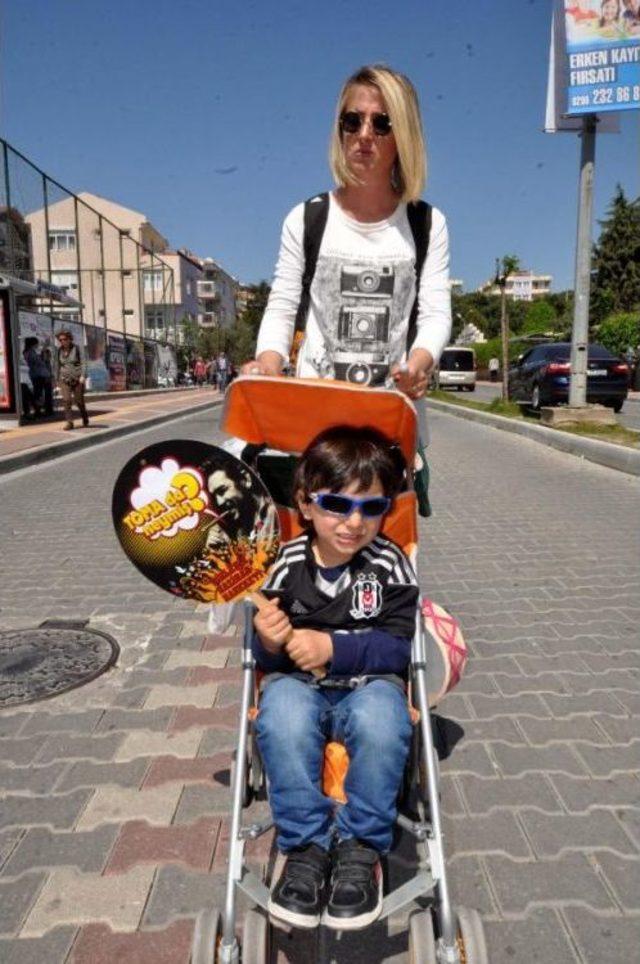 &Ccedil;anakkale de 1 Mayıs Coşkuyla Kutlandı 1