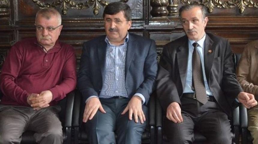 Vali Abdil Celil &Ouml;z, Gazeteciler Cemiyeti&rsquo;nde Konuştu