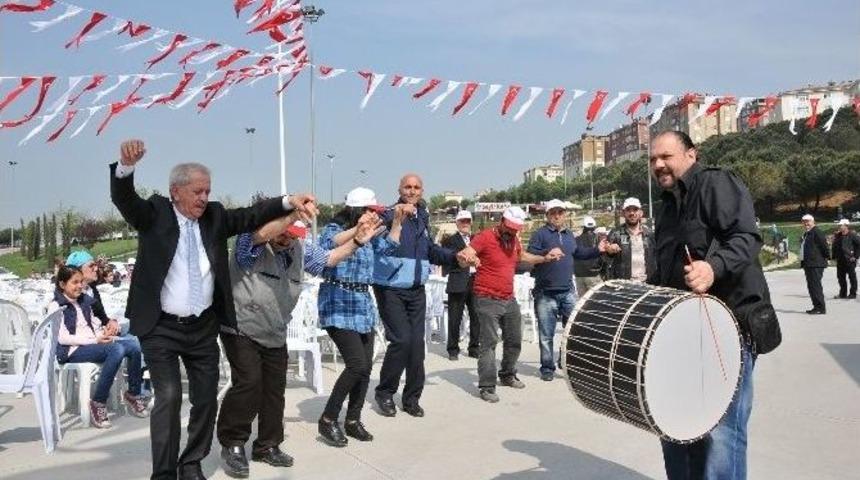 1 Mayıs Gaziosmanpaşa&rsquo;da Coşkuyla Kutlandı