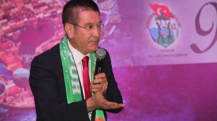 G&uuml;mr&uuml;k Ve Ticaret Bakanı Nurettin Canikli: