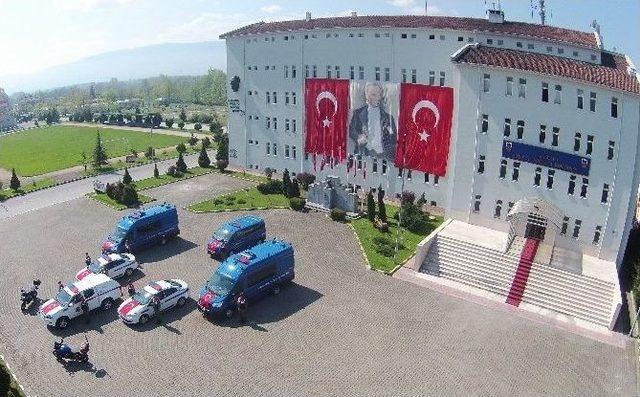 D&uuml;zce Jandarma G&uuml;c&uuml;ne G&uuml;&ccedil; Kattı 2