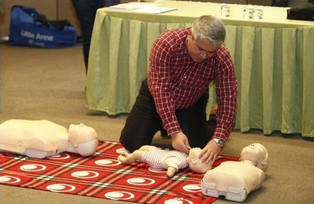 K&uuml;&ccedil;&uuml;k&ccedil;ekmece Belediyesi Personeline İlk Yardım Eğitimi