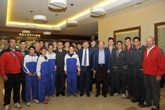 Darıca Gen&ccedil;lerbirliği Vefa Yemeğinde Buluştu 2