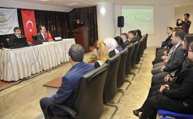 Rekt&ouml;r G&ouml;kbel&rsquo;in İl&ccedil;e Ziyaretleri S&uuml;r&uuml;yor 1