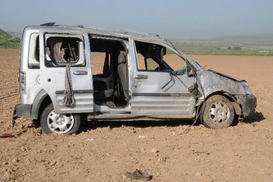 Cizre&rsquo;de Trafik Kazası: 2 &Ouml;l&uuml;, 4 Yaralı