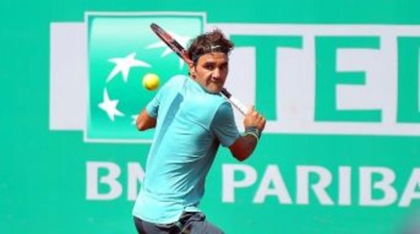Federer Final İ&ccedil;in Korta &Ccedil;ıkıyor