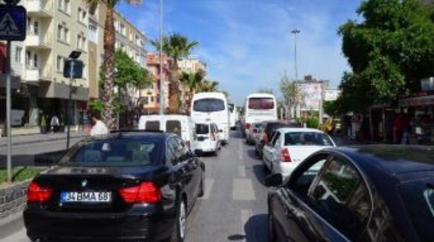 &Ccedil;anakkale&rsquo;de Trafik Yoğunluğu