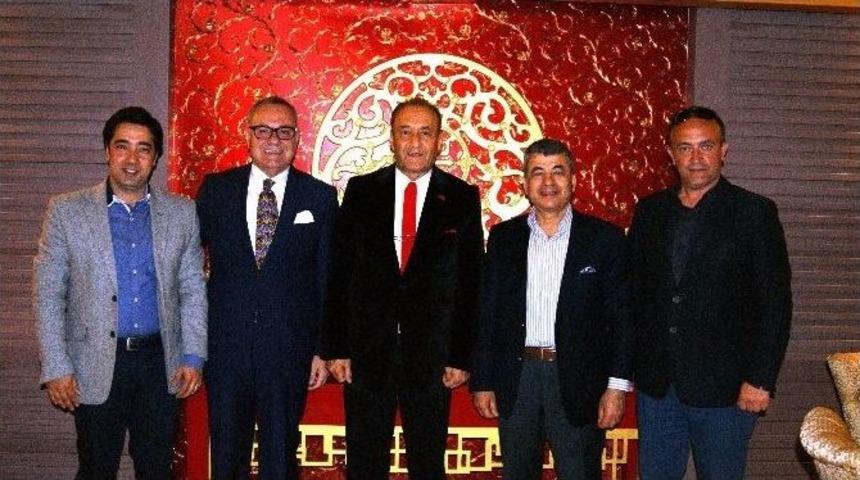 T&uuml;&ccedil;iad Başkanı Yeniden Kemal Ko&ccedil;ak Oldu