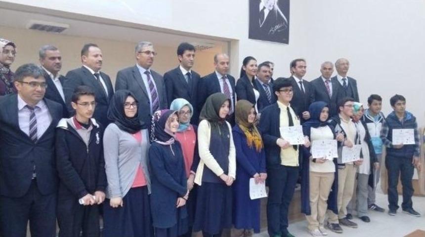 Nil&uuml;fer Hacı Kemal Lisesi Osmanlıcada Bir Numara