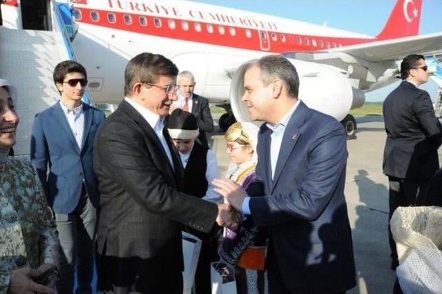 Başbakan Davutoğlu Samsun’da