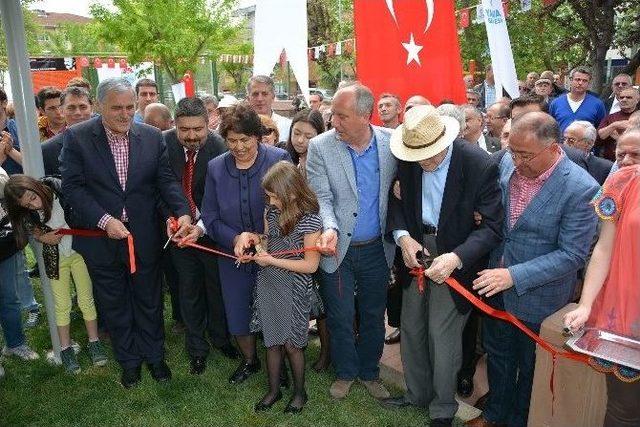 Süleyman Çelebi Darbe Döneminde Koğuş Arkadaşı Baştürk’ün Heykelini Açtı