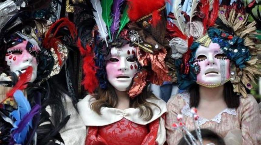 16. Uluslararası Karadeniz Tiyatro Festivali Coşkuya Başladı