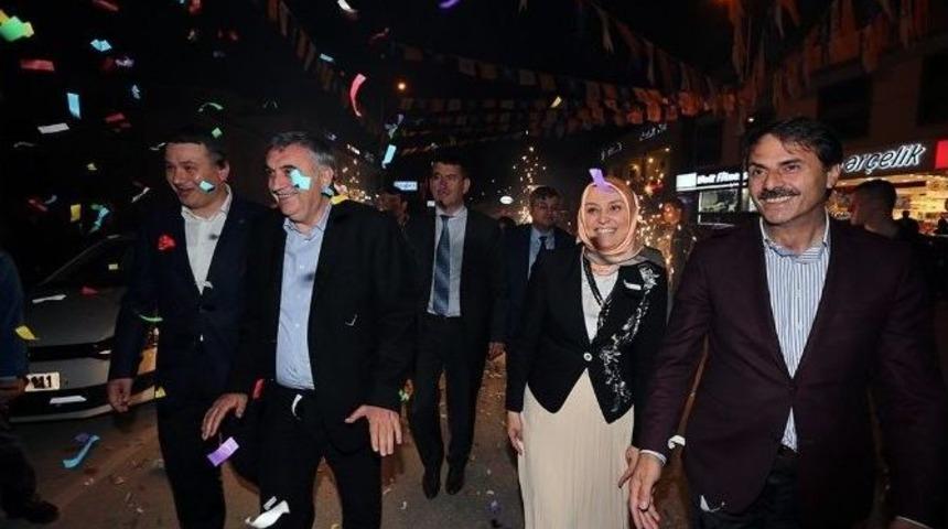 Serdivan İl&ccedil;e Kadın Kolları Se&ccedil;im İrtibat B&uuml;rosu A&ccedil;ıldı