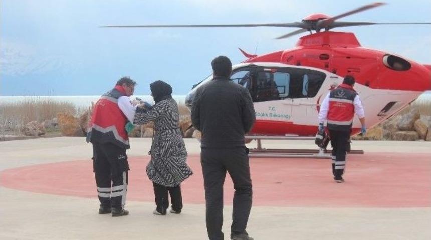 Tarım İlacından Zehirlenen &Ccedil;ocuğa Helikopter Ambulans