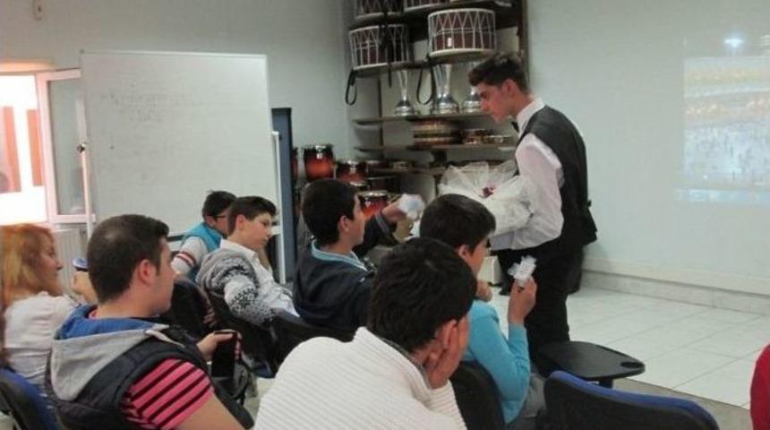 Beyaz Kalplerde Kutlu Doğum Etkinliği D&uuml;zenlendi