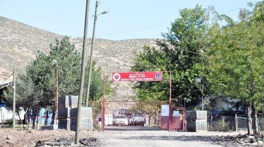 Gardiyanlar Su&ccedil;suz Bulundu