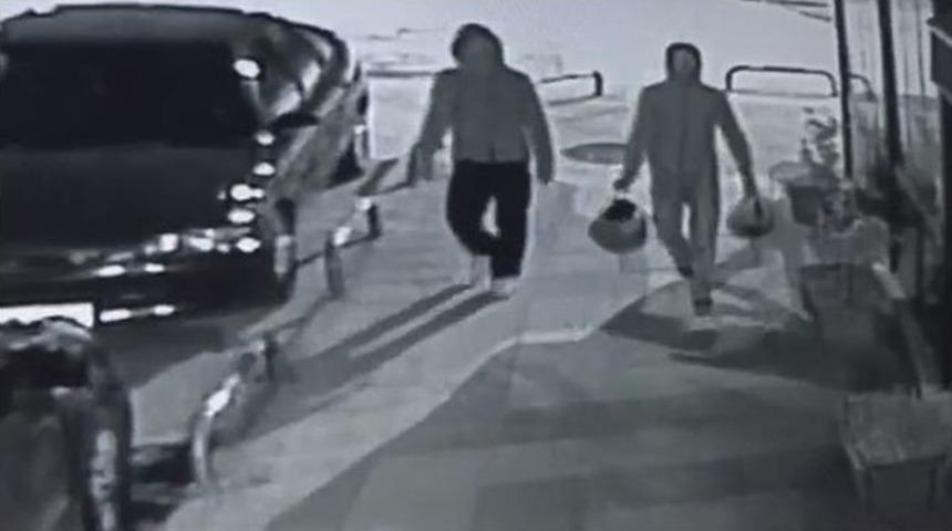 Motosiklet Hırsızlığı Saniye Saniye Kameralara Yansıdı