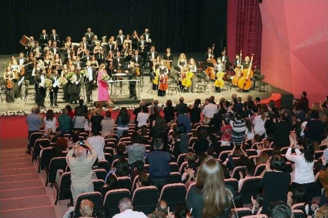 5. Opera Bale G&uuml;nleri Muhteşem Bir Gala Konseri İle Başladı