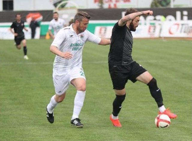 Kocaeli Birlikspor-Tepecikspor Fotoğrafları