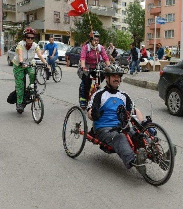 Nilüfer’de Pedallar Temiz Bir Çevre İçin Döndü