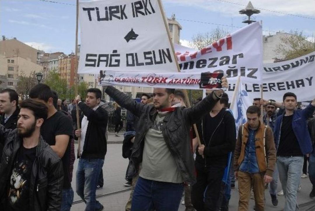 Eskişehir&rsquo;de T&uuml;rk&ccedil;&uuml;l&uuml;k G&uuml;n&uuml; Y&uuml;r&uuml;y&uuml;ş&uuml;