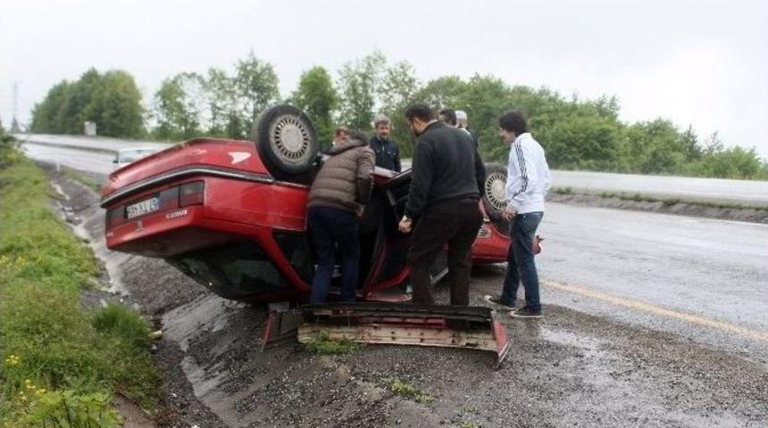 Takla Atan Otomobilden Burnu Bile Kanamadan &Ccedil;ıktı
