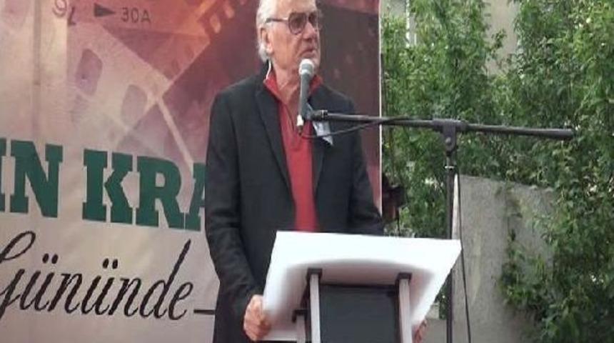 Yeşil&ccedil;am'ın &Uuml;nl&uuml; J&ouml;n&uuml; Ayhan Işık 86. Yaş G&uuml;n&uuml;nde Anıldı