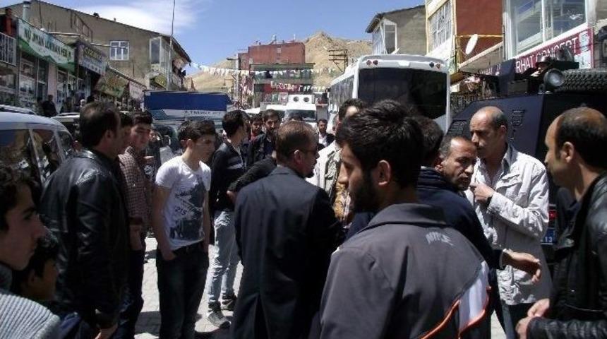 Başkale&rsquo;de Se&ccedil;im Gerginliği