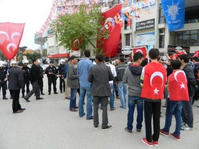 Mhp Binası Yanına Hdp Seçim Bürosu Açınca Gerginlik Çıktı