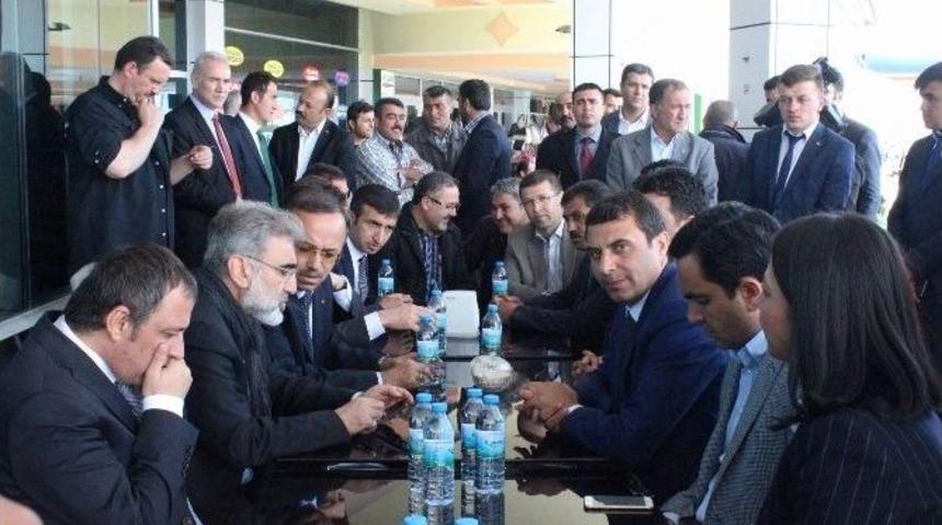 Enerji Ve Tabii Kaynaklar Bakanı Taner Yıldız: