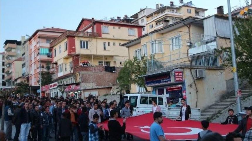 Demirci&rsquo;de T&uuml;rk&ccedil;&uuml;l&uuml;k G&uuml;n&uuml; Y&uuml;r&uuml;y&uuml;ş&uuml;