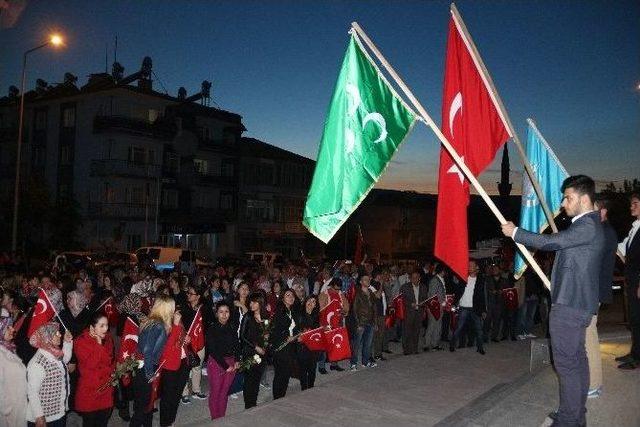 Demirci’de Türkçülük Günü Yürüyüşü