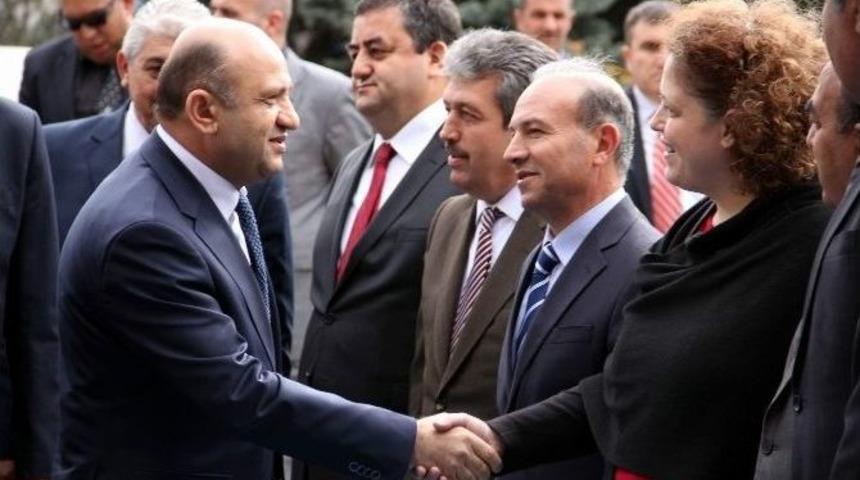 Bilim Sanayi Ve Teknoloji Bakanı Fikri Işık: