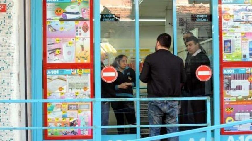 Beyoğlu'nda &Ccedil;ifte Soygun
