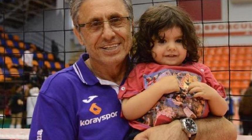 Bursa B&uuml;y&uuml;kşehir Belyediyespor'da B&uuml;y&uuml;k Sevin&ccedil;