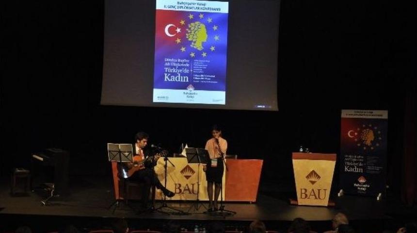 Geleceğin Diplomatları &rsquo;ab Ve T&uuml;rkiye&rsquo;de Kadın&rsquo; Konusunu Tartıştı