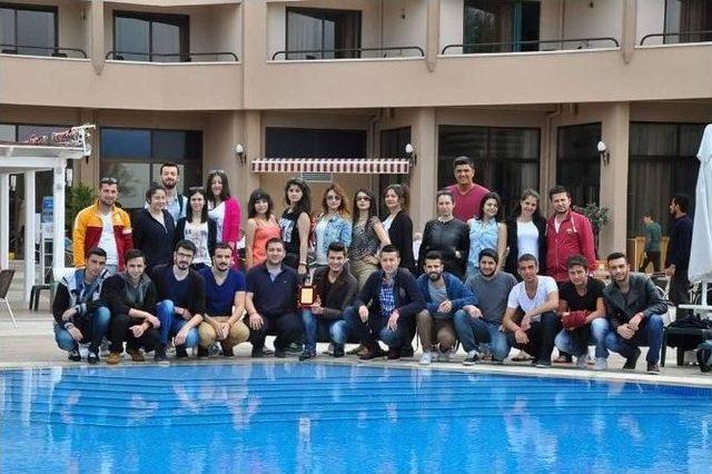 &Ouml;ğrenci Konseyi &Uuml;niversitelileri Tatilde Buluşturdu. 2