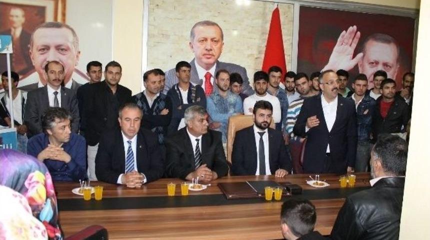 Sp&rsquo;den Ak Parti&rsquo;ye Toplu İltihak