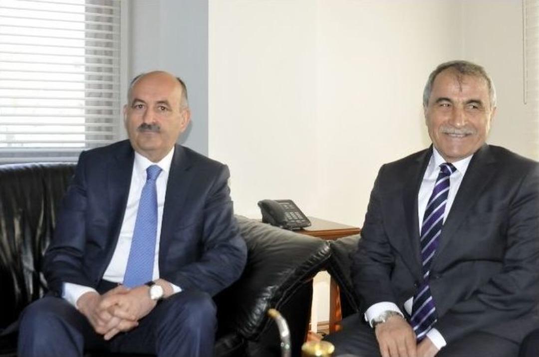 Bakan M&uuml;ezzinoğlu Yalova&rsquo;da Hastane A&ccedil;tı