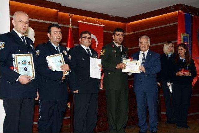 Her Yıl 1 Milyon 300 Bin İnsan Trafik Kazalarında &Ouml;l&uuml;yor 2