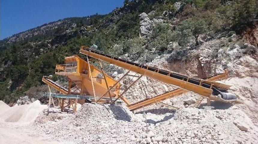 B&uuml;y&uuml;kşehir Belediyesi Ekipleri Manavgat&rsquo;ta Asfalt &Ccedil;alışmalarına Başladı