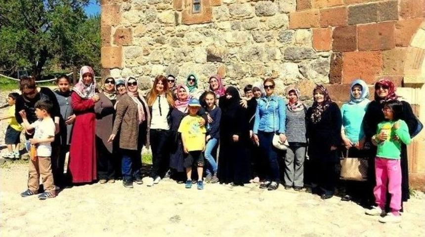 Kursiyerlere Akdamar Adası Gezisi