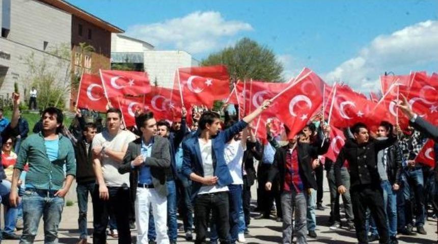 Bolu'da T&uuml;rk&ccedil;&uuml;l&uuml;k G&uuml;n&uuml; Kutlandı