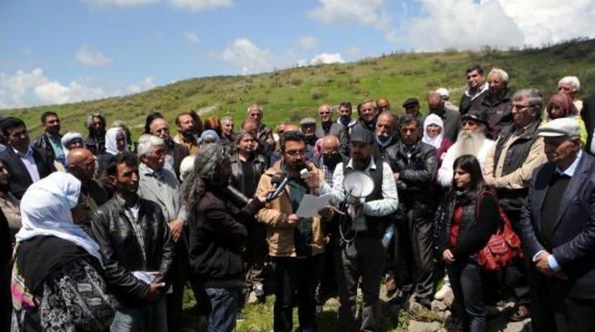 Tunceli'de 1938 Askeri Harekatında &Ouml;lenler Anıldı