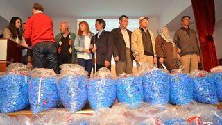 Esogü’den Görme Engellilere 100 Adet Baston