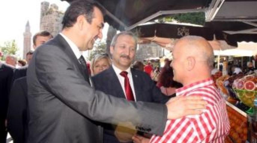 Mhp Esnaf&rsquo;la Buluştu